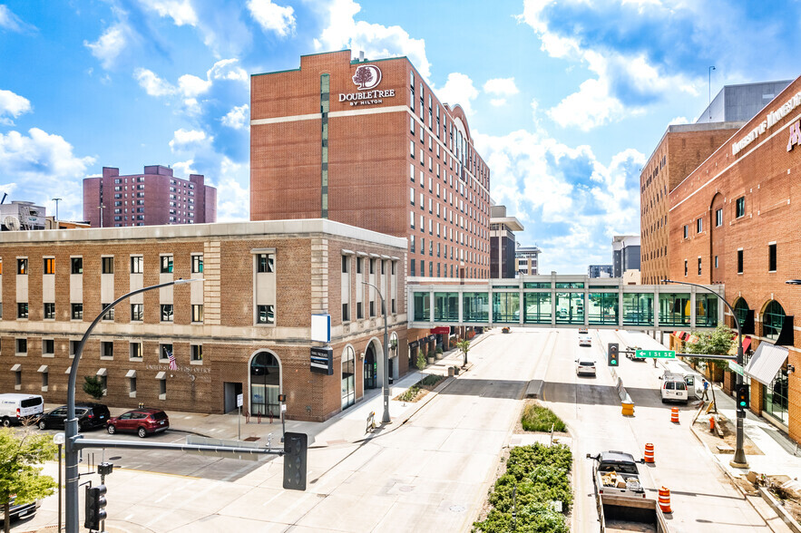 102 S Broadway, Rochester, MN en alquiler - Foto del edificio - Imagen 2 de 21