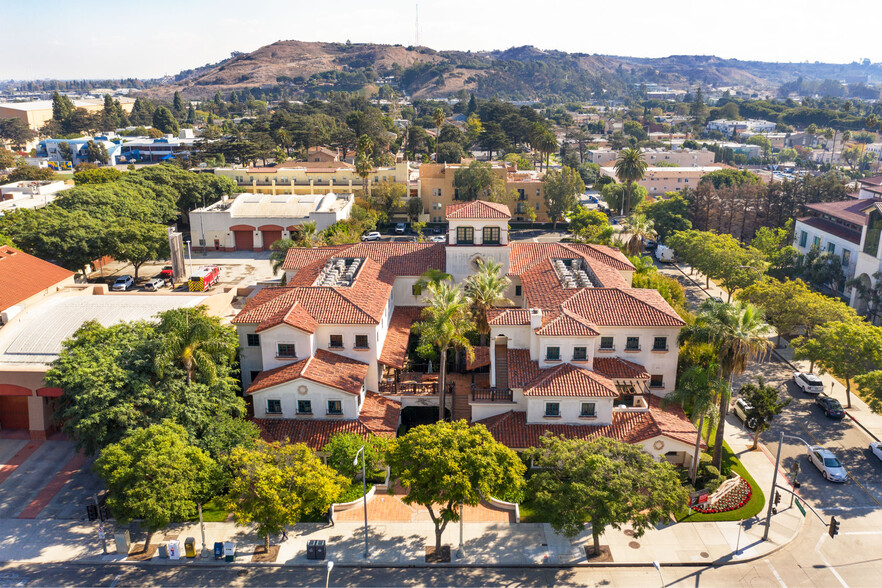 9696 Culver Blvd, Culver City, CA en alquiler - Foto del edificio - Imagen 2 de 17