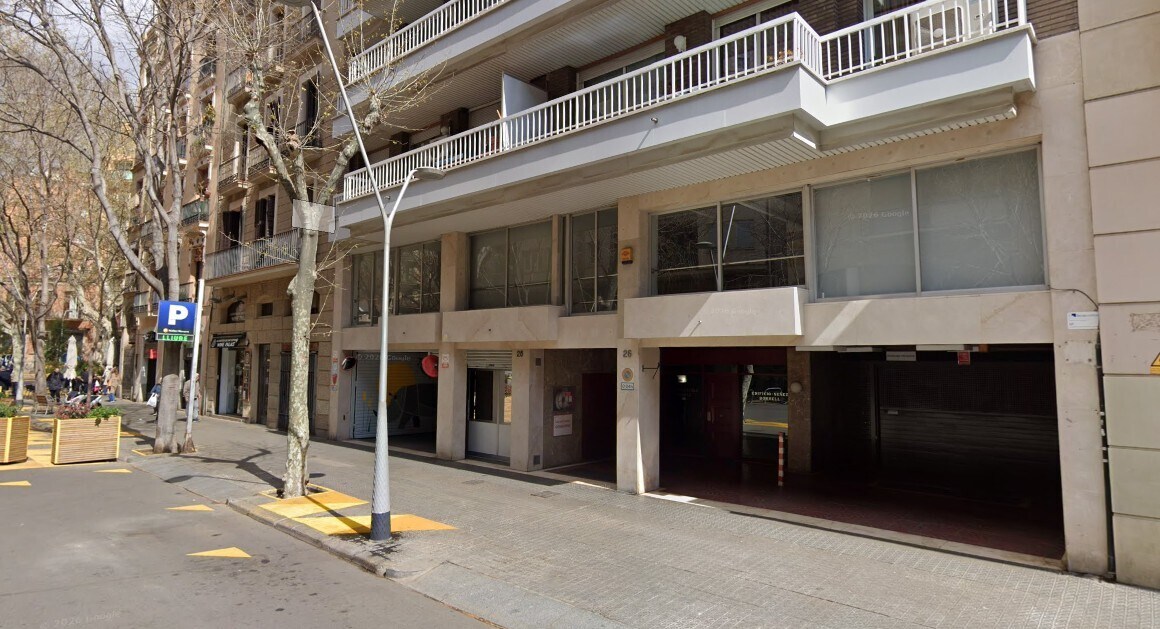 Edificio residencial en Barcelona, Barcelona en venta Foto del interior- Imagen 1 de 4