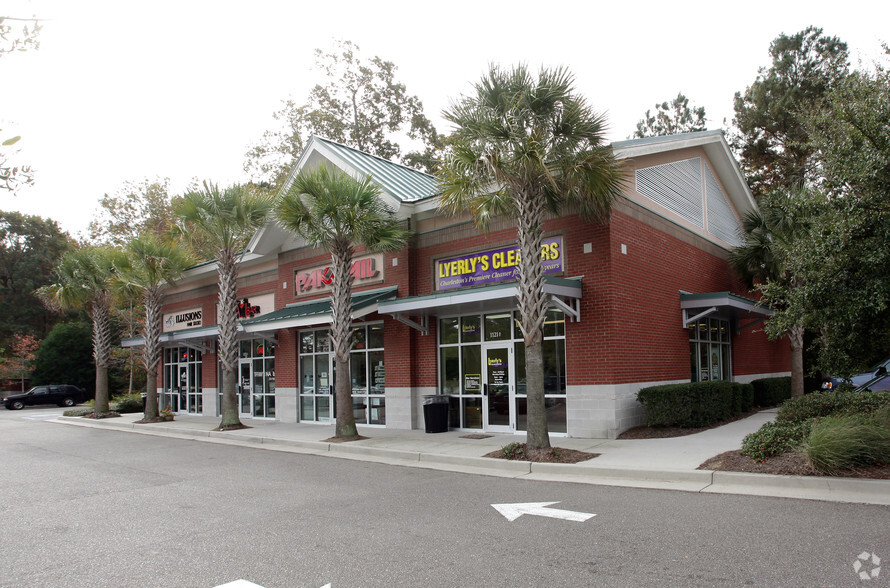 1109-1125 Park West Blvd, Mt Pleasant, SC en alquiler - Foto principal - Imagen 2 de 8