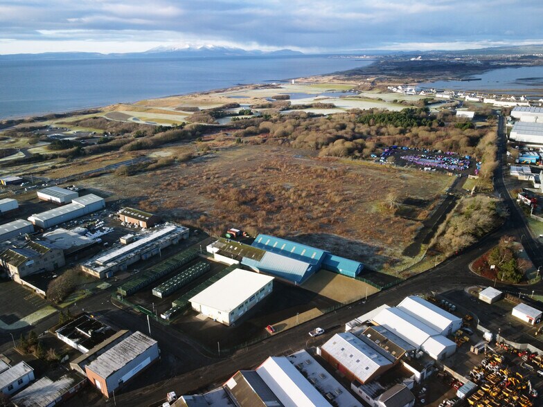 Portland Rd, Irvine en venta - Foto del edificio - Imagen 2 de 5