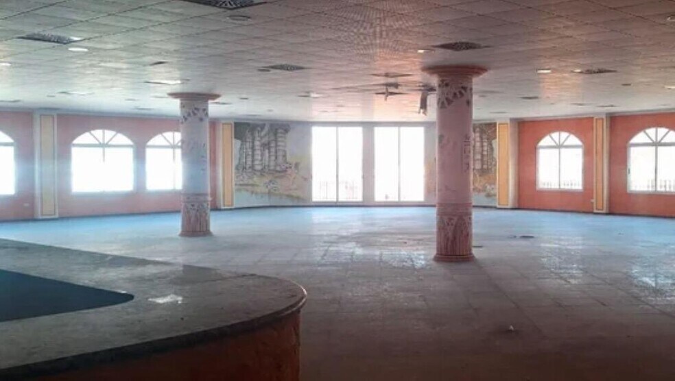 Nave en Castelló de Rugat, Valencia en venta - Foto del edificio - Imagen 3 de 11