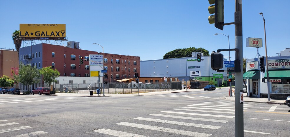 4708 Fountain Ave, Los Angeles, CA en alquiler - Foto del edificio - Imagen 3 de 3