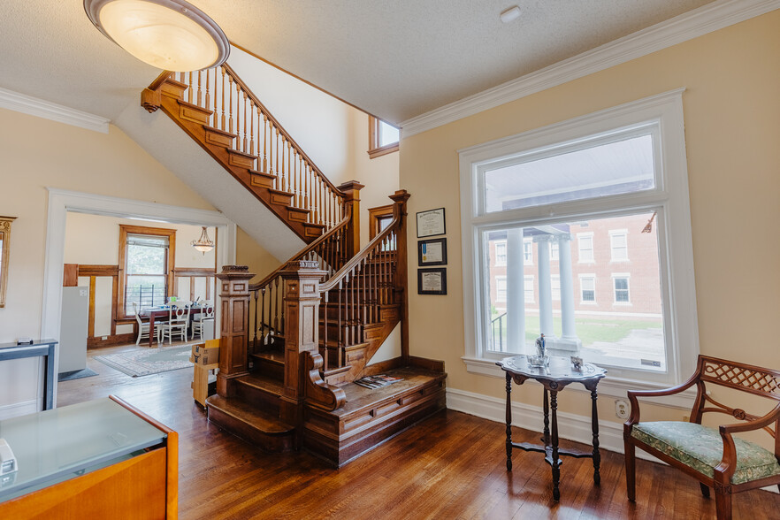 1448 Madison Ave, Memphis, TN en venta - Foto del interior - Imagen 3 de 26