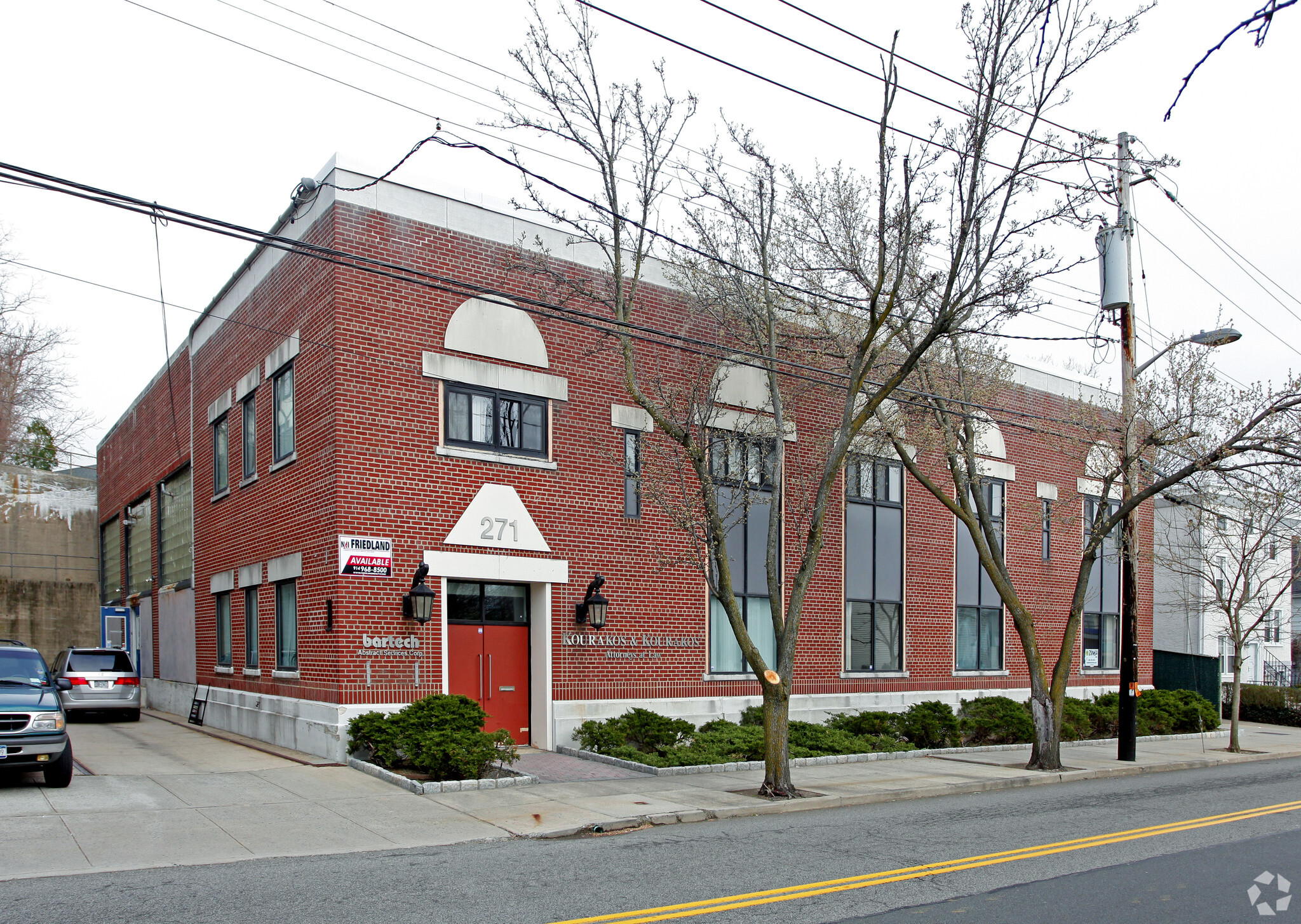 271 Main St, Eastchester, NY en alquiler Foto del edificio- Imagen 1 de 5