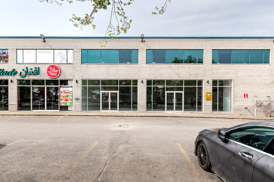 9420 Boul De L'acadie, Montréal, QC en alquiler - Foto del edificio - Imagen 3 de 26