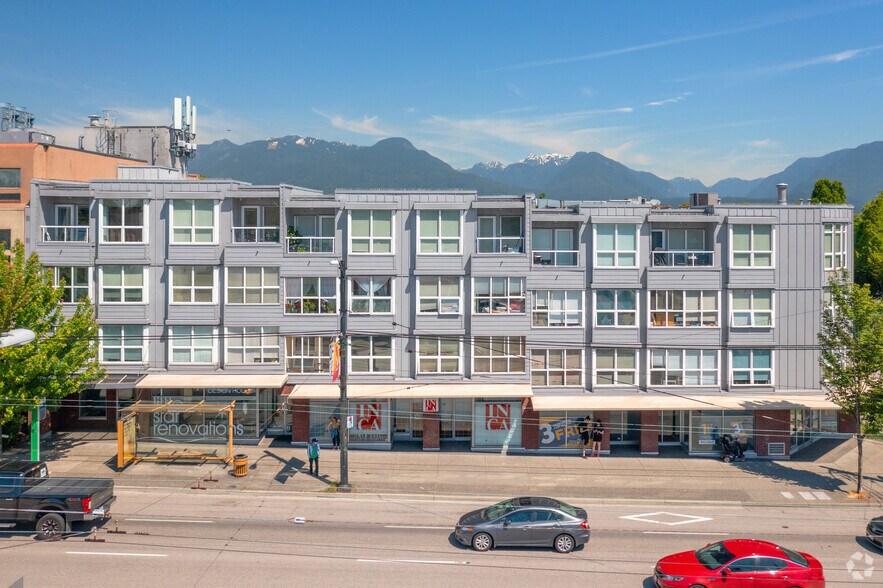 2891-2893 Hastings St E, Vancouver, BC en alquiler - Foto del edificio - Imagen 2 de 4