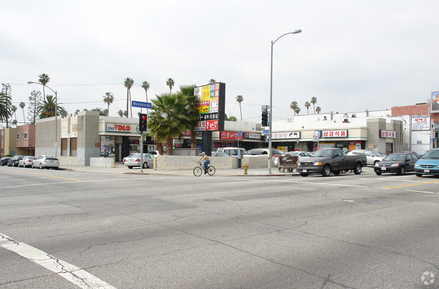 355-365 S Western Ave, Los Angeles, CA en alquiler - Foto principal - Imagen 1 de 2