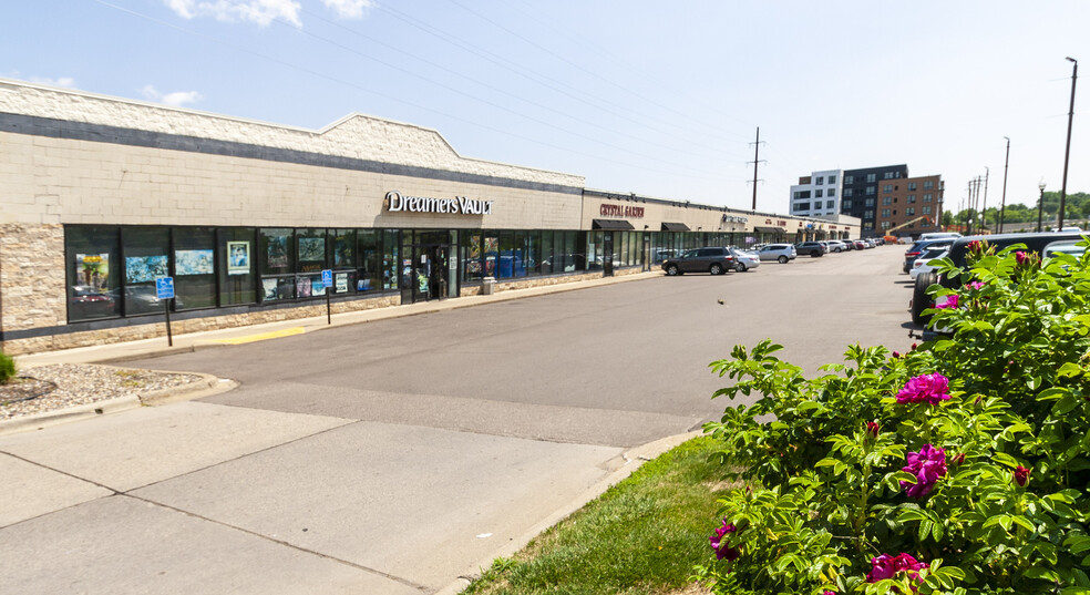 4701-4751 Hiawatha Ave, Minneapolis, MN en alquiler - Foto del edificio - Imagen 3 de 5