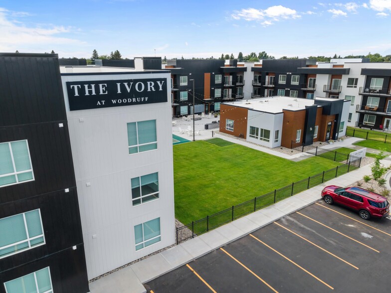 1915 S Woodruff Ave, Idaho Falls, ID en venta - Foto del edificio - Imagen 2 de 16