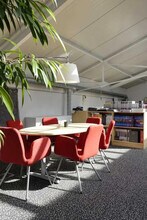 57 Rue Pierre Brossolette, Courbevoie en alquiler Foto del edificio- Imagen 1 de 6