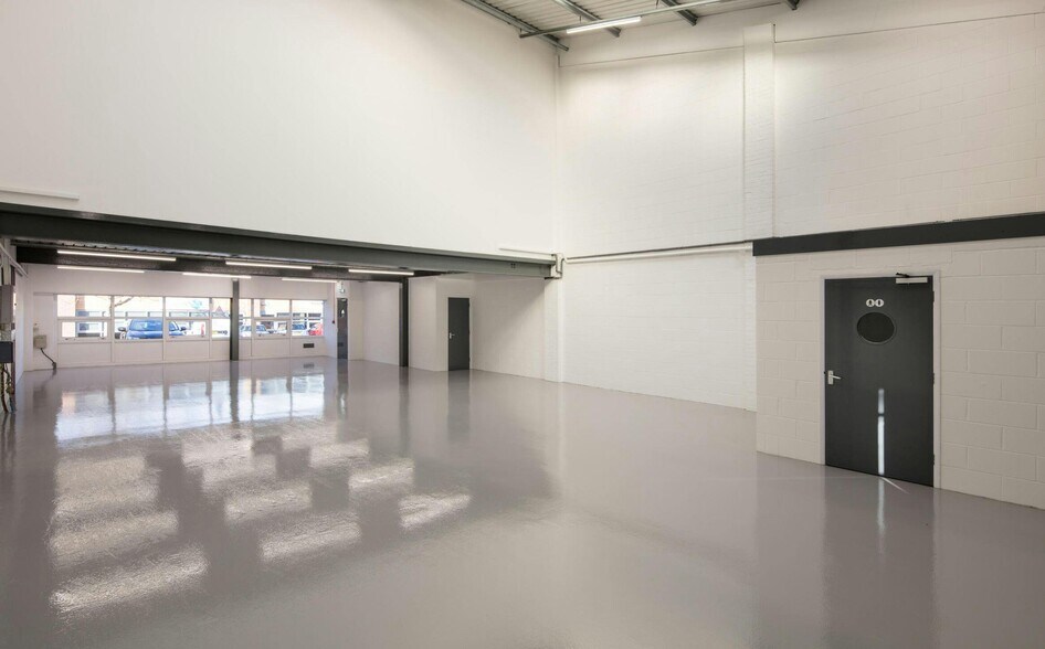 891-895 Plymouth Rd, Slough en alquiler - Foto del interior - Imagen 3 de 4