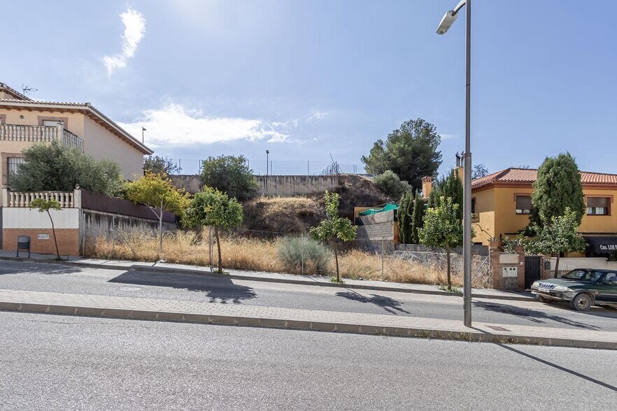 Terreno en Huétor Vega, Granada en venta - Foto del edificio - Imagen 1 de 8
