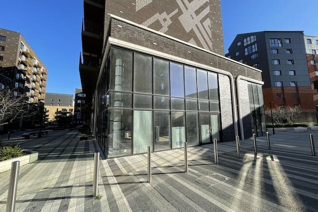 3 Vanguard Way, London en venta - Foto del edificio - Imagen 3 de 7