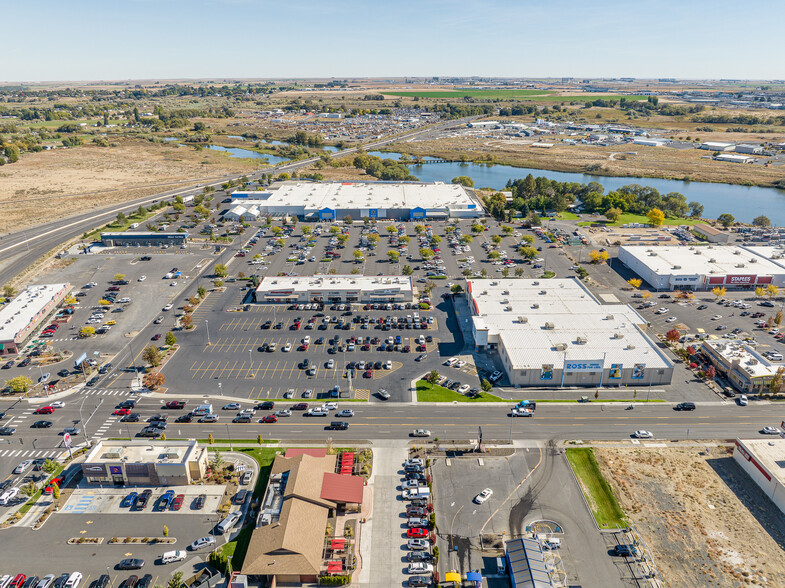 911 N Stratford Rd, Moses Lake, WA en alquiler - Foto del edificio - Imagen 1 de 5