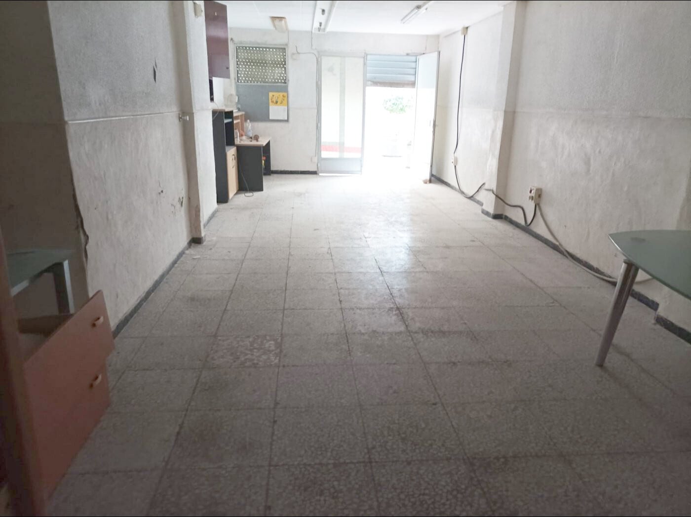 Local en Elche, Alicante en venta Foto del interior- Imagen 1 de 4