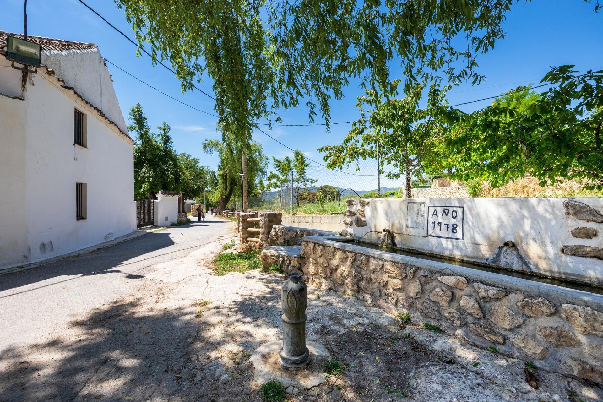 Terreno en Huétor de Santillán, Granada en venta Foto del edificio- Imagen 1 de 17