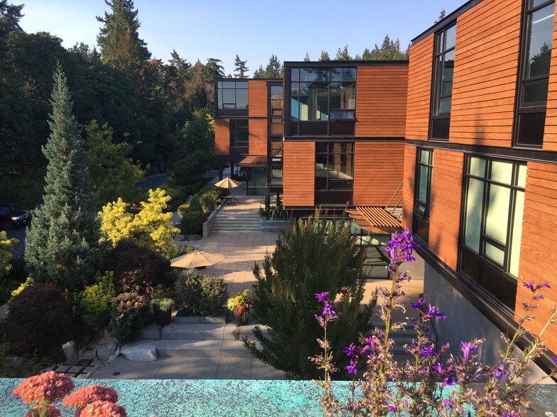 100 Ravine Ln NE, Bainbridge Island, WA en alquiler - Foto del edificio - Imagen 1 de 12