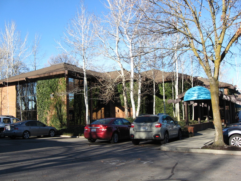 104 S Freya St, Spokane, WA en alquiler - Foto del edificio - Imagen 3 de 3