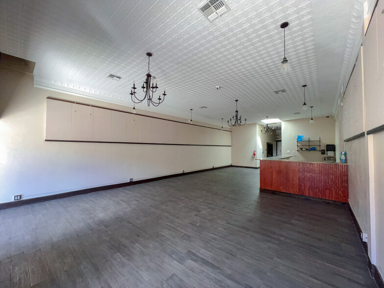 114 N 5th St, Alpine, TX en venta - Foto del interior - Imagen 3 de 29