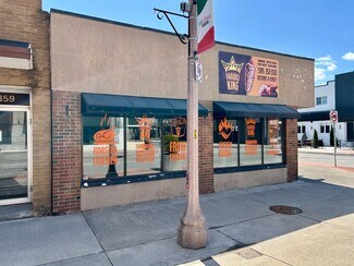 Más detalles de 851 E Erie St, Windsor, ON - Local en venta