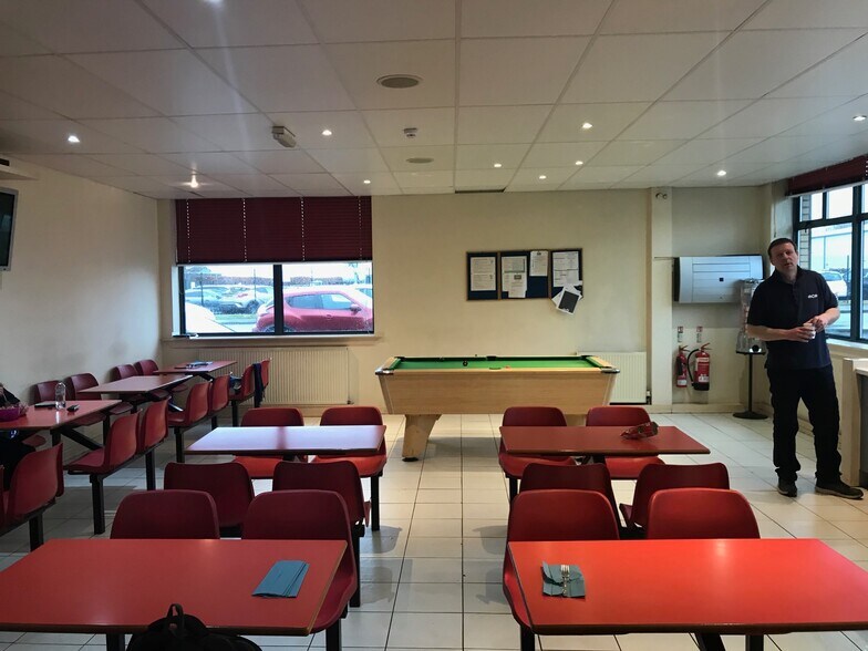 14 Cartside Av, Inchinnan en venta - Foto del edificio - Imagen 3 de 8