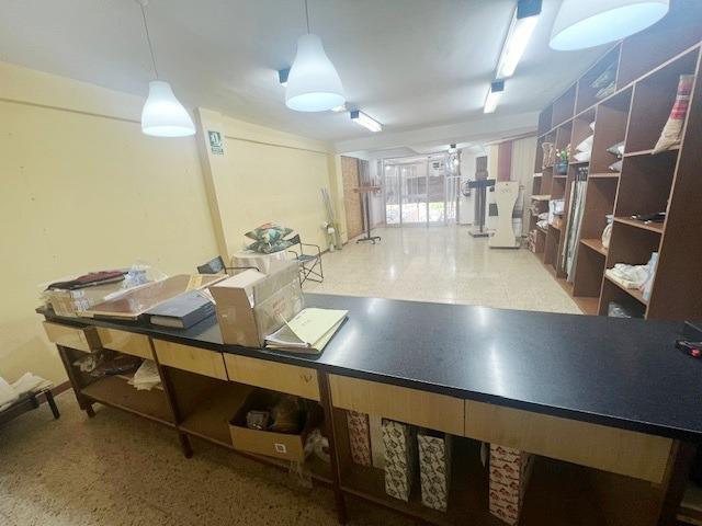 Sant Feliu de Llobregat, BAR 08980 - Unidad - - - Foto del interior - Image 2 of 5