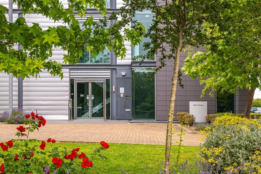 Seebeck Pl, Milton Keynes en alquiler - Foto del edificio - Imagen 1 de 16