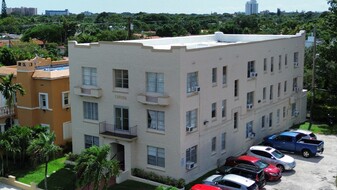 1760 SW 13th St, Miami FL - Inmueble