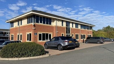 Athena Ct, Warwick en venta Foto del edificio- Imagen 2 de 12