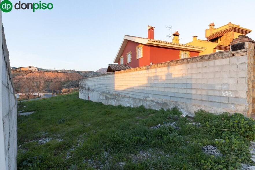 Calle Agustín Sánchez Porcel, 9, Jun, Granada en venta - Foto del edificio - Imagen 3 de 10