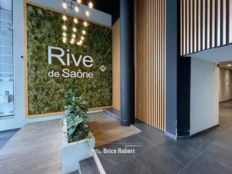 Oficina en Lyon en venta Vestíbulo- Imagen 1 de 10