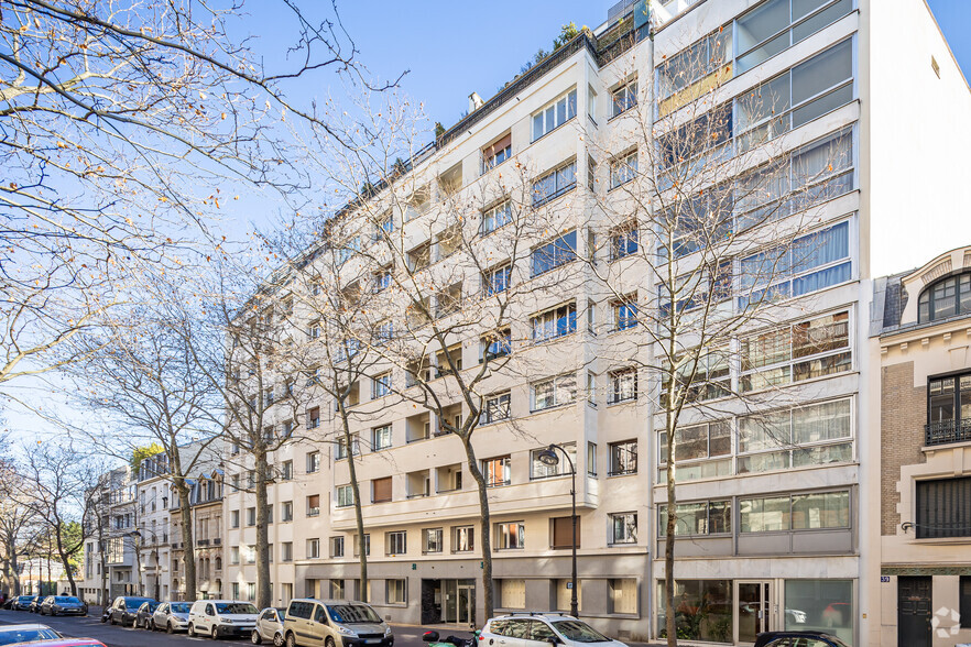 Edificio residencial en Paris en venta - Foto del edificio - Imagen 2 de 3