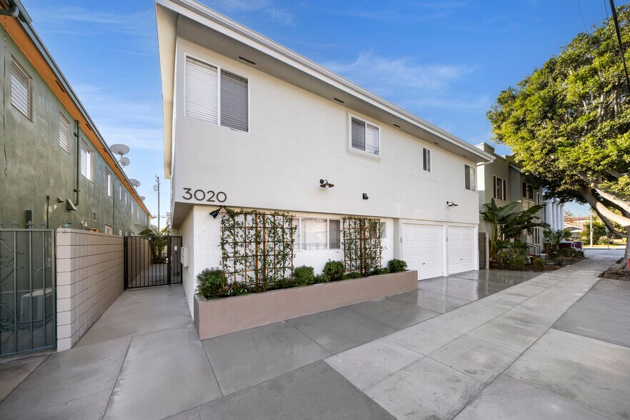 3020 E 3rd St, Long Beach, CA en venta - Foto del edificio - Imagen 1 de 1