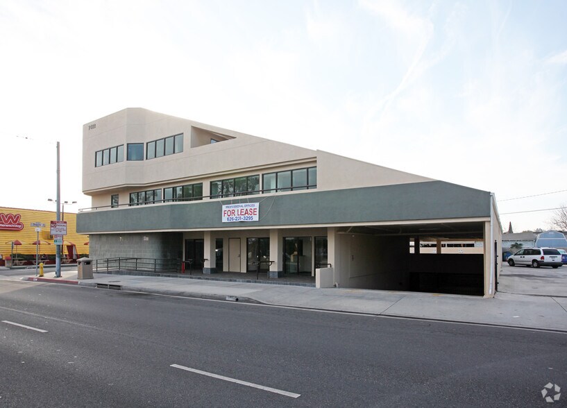 7422 Garvey Ave, Rosemead, CA en alquiler - Foto del edificio - Imagen 3 de 16