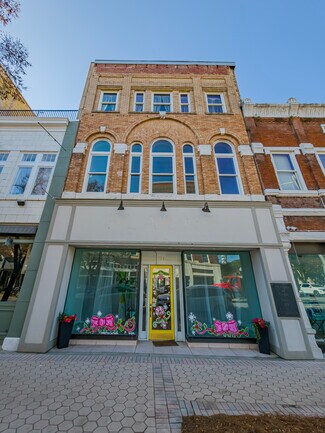 Más detalles de 134 N Patterson St, Valdosta, GA - Local en venta