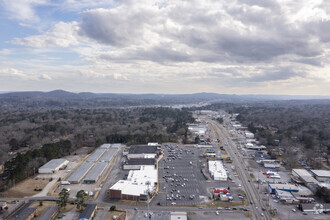 1671-1691 Center Point Pky, Birmingham, AL - VISTA AÉREA  vista de mapa - Image1