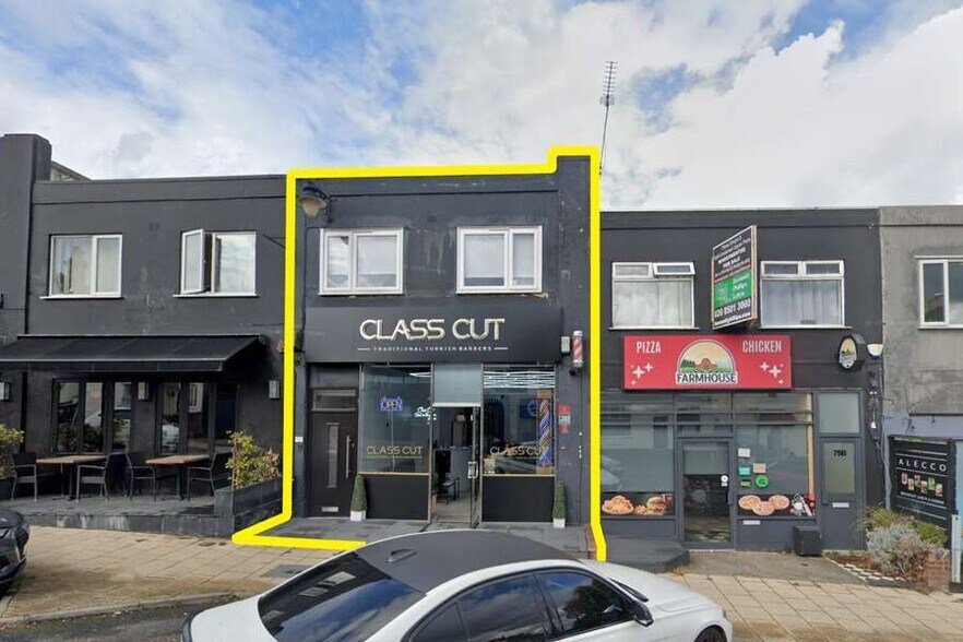 77-77A Queens Rd, Buckhurst Hill en venta - Foto del edificio - Imagen 2 de 3