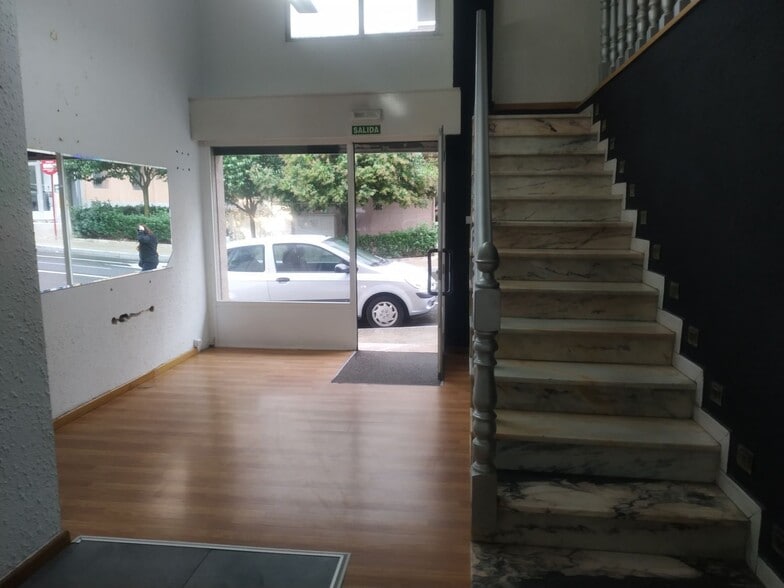 Local en ZAMORA, Orense en venta - Vestíbulo - Imagen 1 de 12