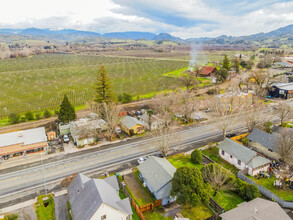 13240 US-101, Hopland, CA - VISTA AÉREA  vista de mapa