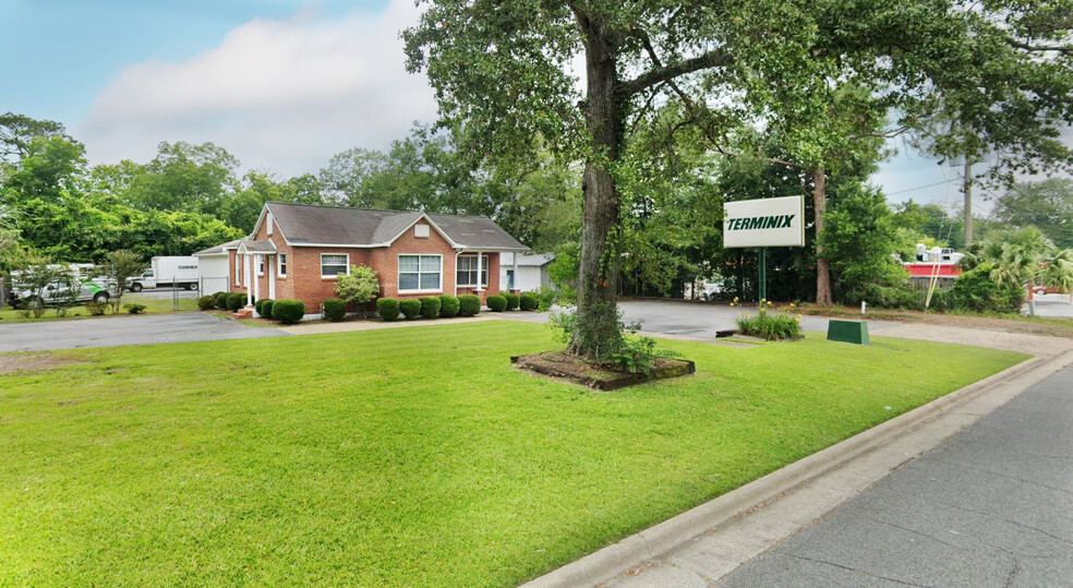 334 S Collier St, Bainbridge, GA en venta - Foto principal - Imagen 1 de 7