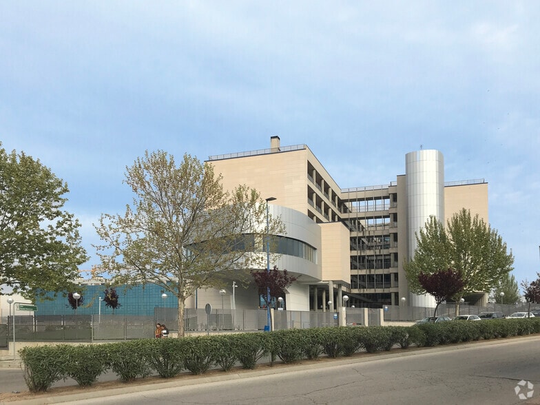 Oficina en Rivas-Vaciamadrid, Madrid en venta - Foto del edificio - Imagen 2 de 2