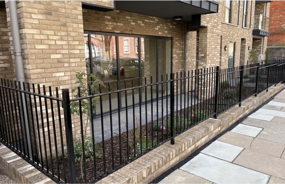 77 Holland Rd, Hove en alquiler - Foto del edificio - Imagen 3 de 7