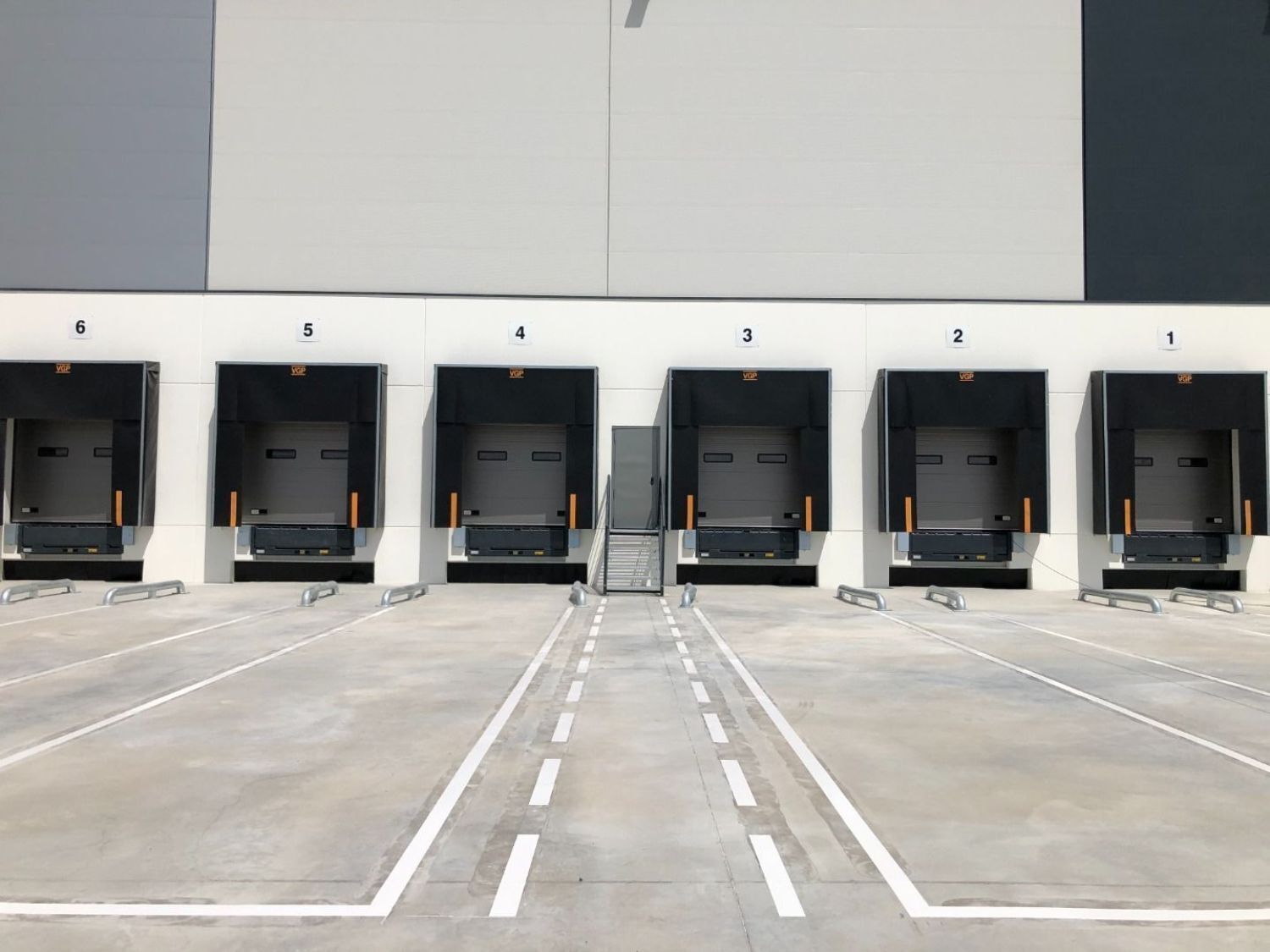 Nave en Córdoba en alquiler Foto del edificio- Imagen 1 de 10