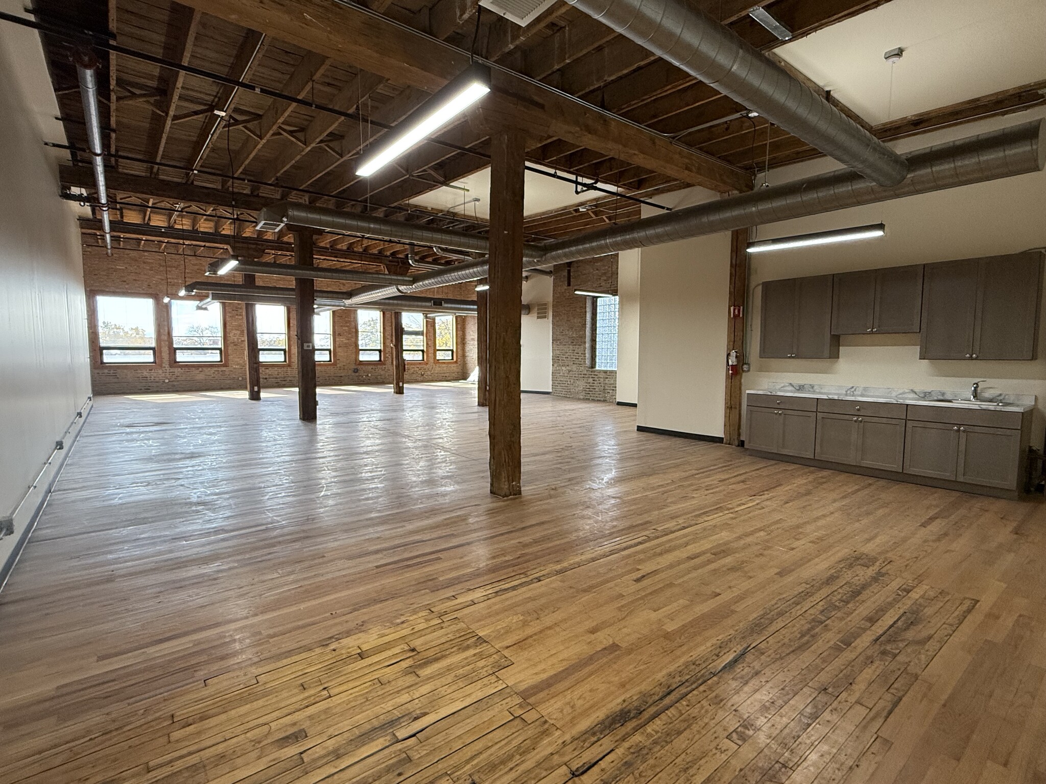 2130-2140 W Fulton St, Chicago, IL en alquiler Foto del interior- Imagen 1 de 2