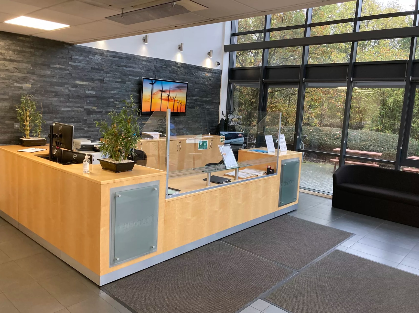 6 Mollison Ave, Waltham Cross en alquiler Foto del edificio- Imagen 1 de 6