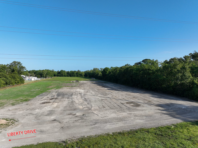 Liberty Drive, Port Allen, LA en alquiler - Foto del edificio - Imagen 2 de 5