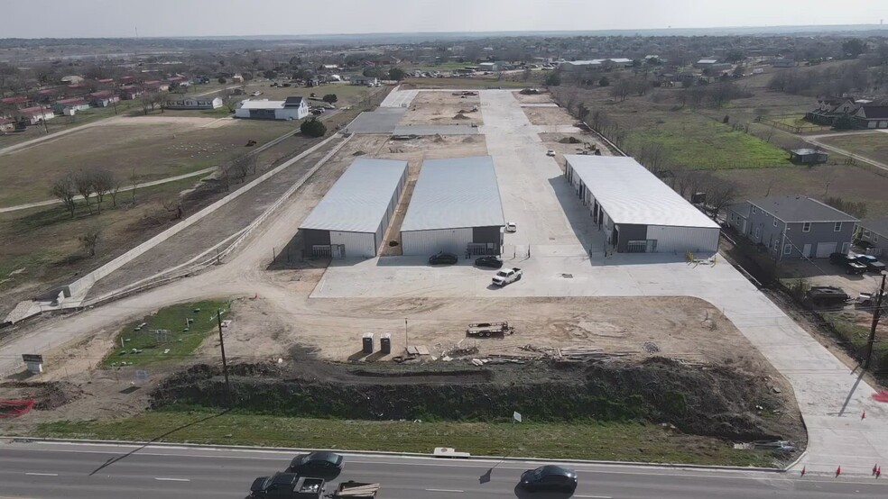 3300 Dacy Ln, Kyle, TX en venta - Vídeo de anuncio comercial - Imagen 2 de 20