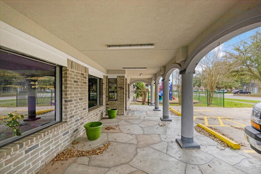 2121 N Grand Blvd, Pearland, TX en venta - Foto del edificio - Imagen 2 de 16