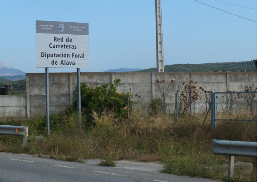 Terreno en OYÓN en venta - Foto del edificio - Imagen 2 de 11